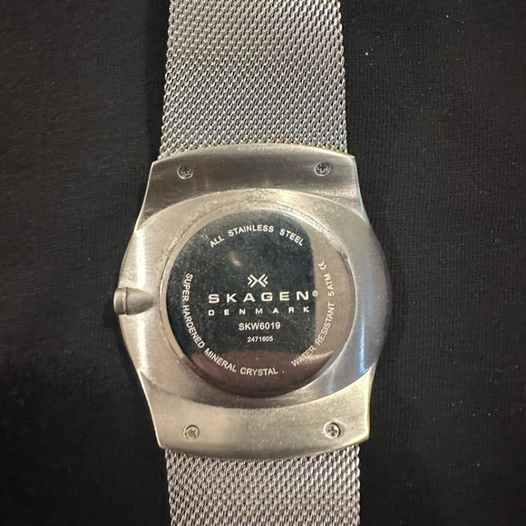 Skagen watch - Picture 3 of 3